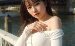 你看你的水喷得到处都是若若